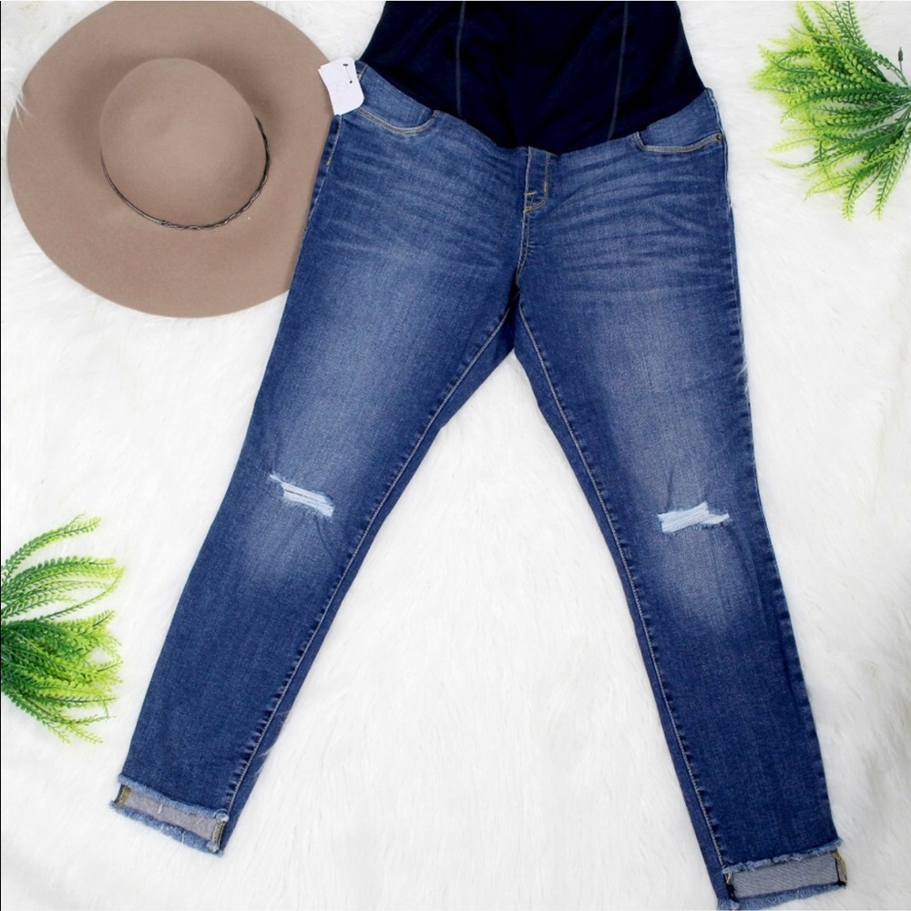 Skinny maternity jeans